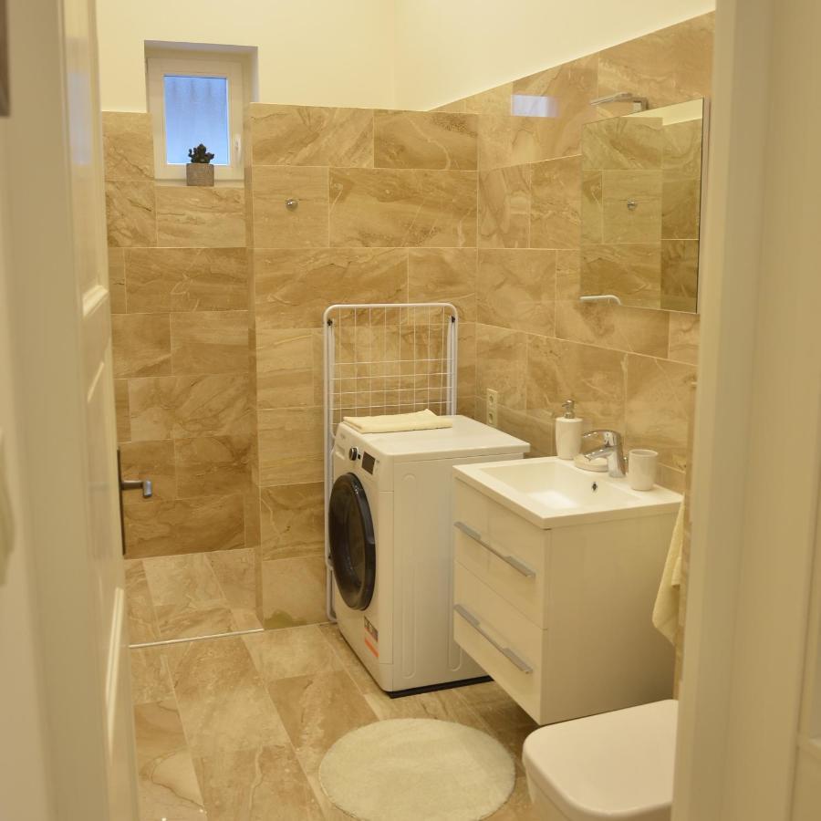 Elegant Apartman 埃格尔 外观 照片